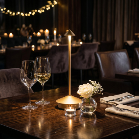 Лампа настольная d=11 см. h=30 см. 3 цвета, сенсорная регулировка яркости, алюм., золотая LED PINE MGline /1/20/