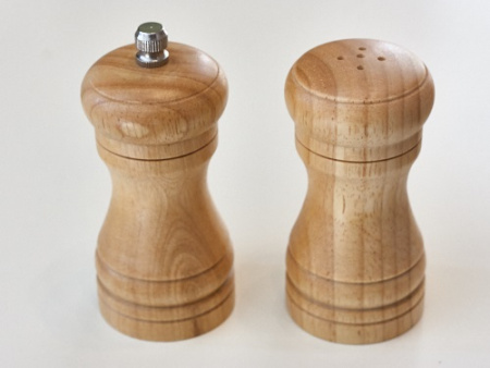 Мельница для перца + солонка h=10 см. (светлое дерево) /1/24/48/ Мельница для перца + солонка h=10 см. (светлое дерево) /1/24/48/